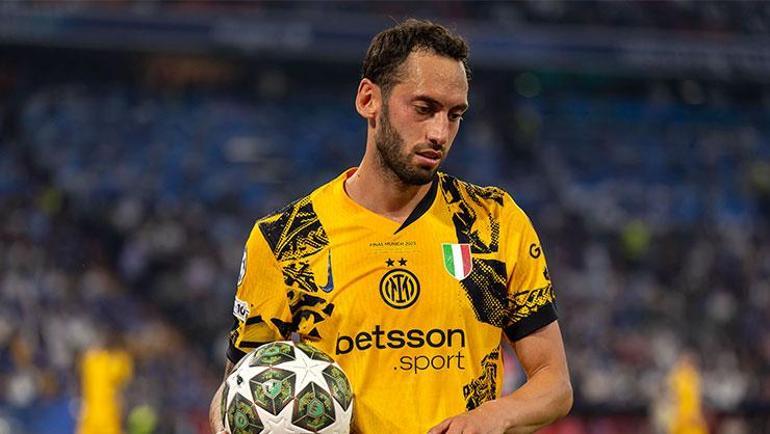 Hakan Çalhanoğlu'ndan olay paylaşım! Sosyal medyayı salladı- Futbol