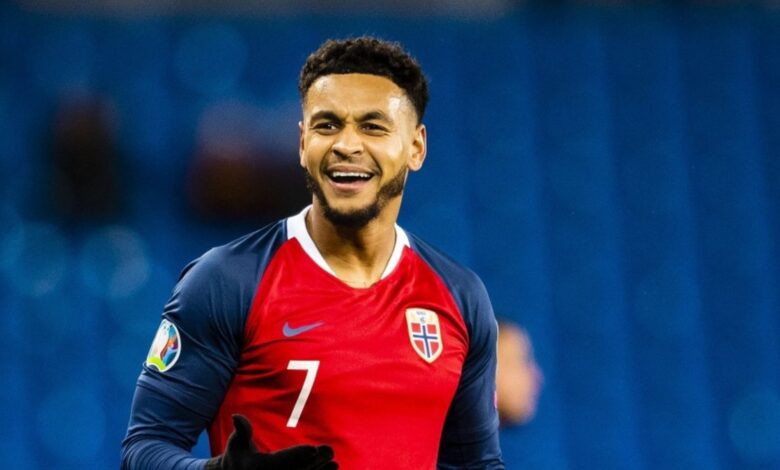Joshua King Al-Khaleej ile sözleşme imzaladı 11 Joshua King Al-Khaleej ile sözleşme imzaladı- Futbol