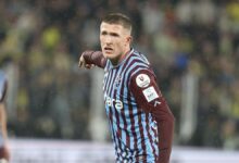 Lundstram kamptan ayrıldı- Futbol
