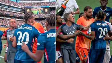 PSG- Chelsea maçının sonunda ortalık fena şekilde karıştı! Luis Enrique sahaya girdi, oyuncuya vurdu- Futbol