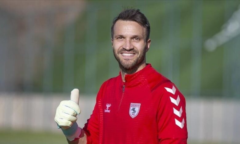 Samsunspor'da, Okan Kocuk'un sözleşmesi uzatıldı 11 Samsunspor'da, Okan Kocuk'un sözleşmesi uzatıldı- Diğer Sporlar