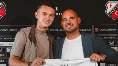 Sneijder imzayı attı- Fenerbahçe