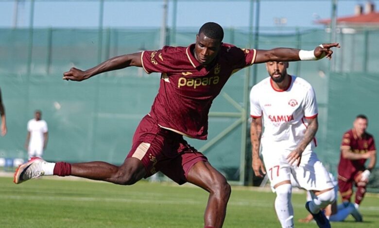 Trabzonspor'da Onuachu şanssızlığı! Maçı yarıda bıraktı 11 Trabzonspor'da Onuachu şanssızlığı! Maçı yarıda bıraktı- Futbol