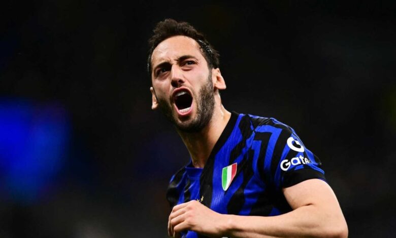 TRANSFER HABERİ | Inter Hakan'ın alternatifini belirledi! Galatasaray teklif yaparsa... 17 TRANSFER HABERİ | Inter Hakan'ın alternatifini belirledi! Galatasaray teklif yaparsa...- Futbol