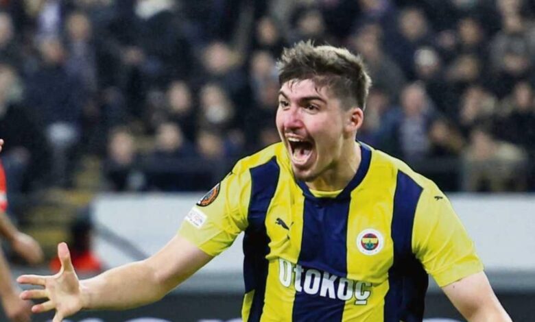TRANSFER HABERLERİ | Fenerbahçe'de Yusuf Akçiçek için flaş karar! 15 TRANSFER HABERLERİ | Fenerbahçe'de Yusuf Akçiçek için flaş karar!- Fenerbahçe