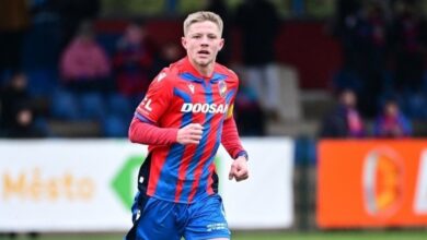 TRANSFER HABERİ - Trabzonspor'a Çek orta saha sürprizi! Görüşmelere başlıyor 15 TRANSFER HABERİ - Trabzonspor'a Çek orta saha sürprizi! Görüşmelere başlıyor- Diğer Sporlar